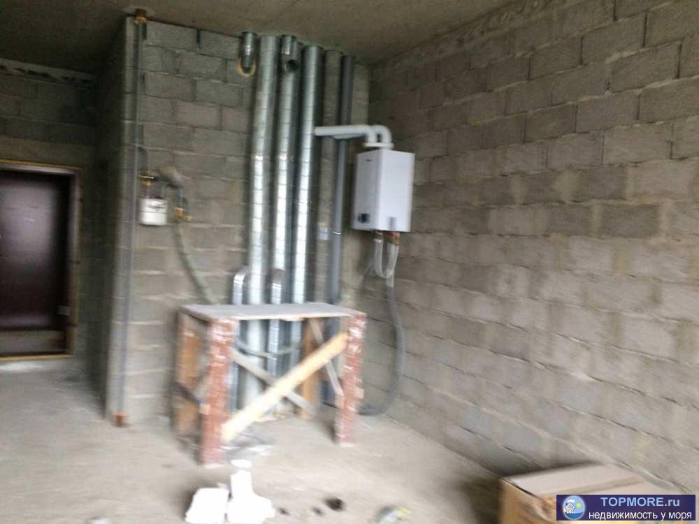 Продается квартира в прекрасном доме, расположенном в центре с. Эсто-Садок. В шаговой доступности подъемники курорта... - 1