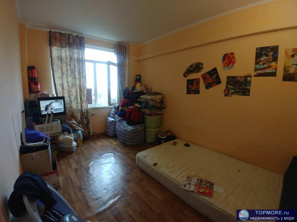 Продаю квартиру-студию вблизи от моря. Дом сдан давно, все коммуникации подключены. Квартира подойдет для...