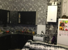 Продаю 1 ком. квартиру 30 м2. в излюбленном месте для туристов, на...