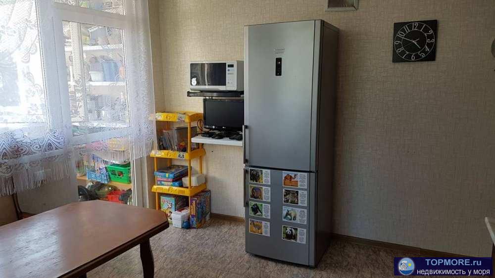 Продажа / Квартиры, Сочи, Клубничная улица, 6 800 000 р. Центр города Сочи. Предлагаю к продаже светлую, просторную 2-х комнатную квартиру в доме комфорт-класса, на улице... - 1