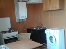 Продается квартира 41 кв.м низ ул. Тимирязева  сремонтом и мебелью....