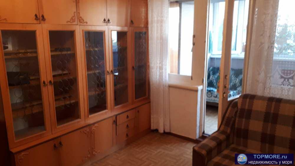 Продаю уютную и светлую квартиру в самом живописном микрорайоне Сочи с видом на море. До моря и тропы здоровья... - 1