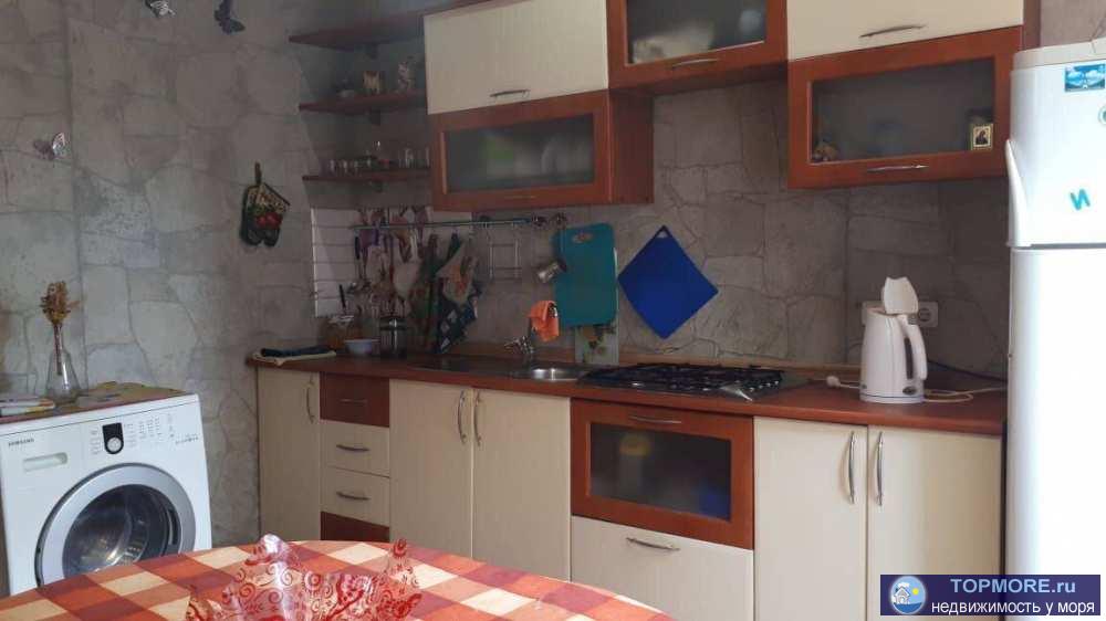 Продажа / Квартиры, Сочи, улица Чебрикова, 6 300 000 р. Продается шикарная двухкомнатная квартира! Продажа срочная! В квартире выполнен отличный ремонт, остается мебель и...