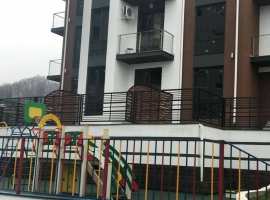 Новый комплекс у моря со своей большой территорией, все окна...