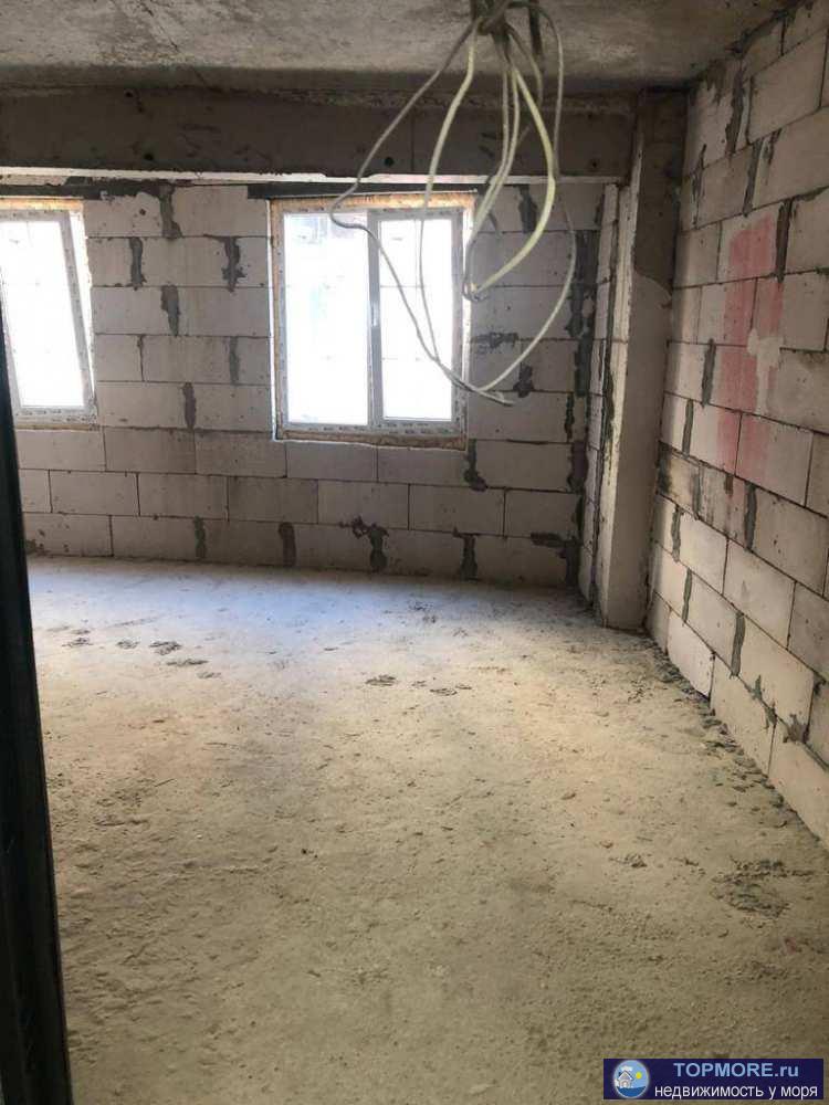 Продается студия в закрытом комплексе.Охраняемая территория.Парковка.До остановки 5 минут пешком.рядом детский... - 1