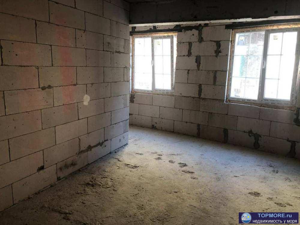 Продается студия в закрытом комплексе.Охраняемая территория.Парковка.До остановки 5 минут пешком.рядом детский... - 2