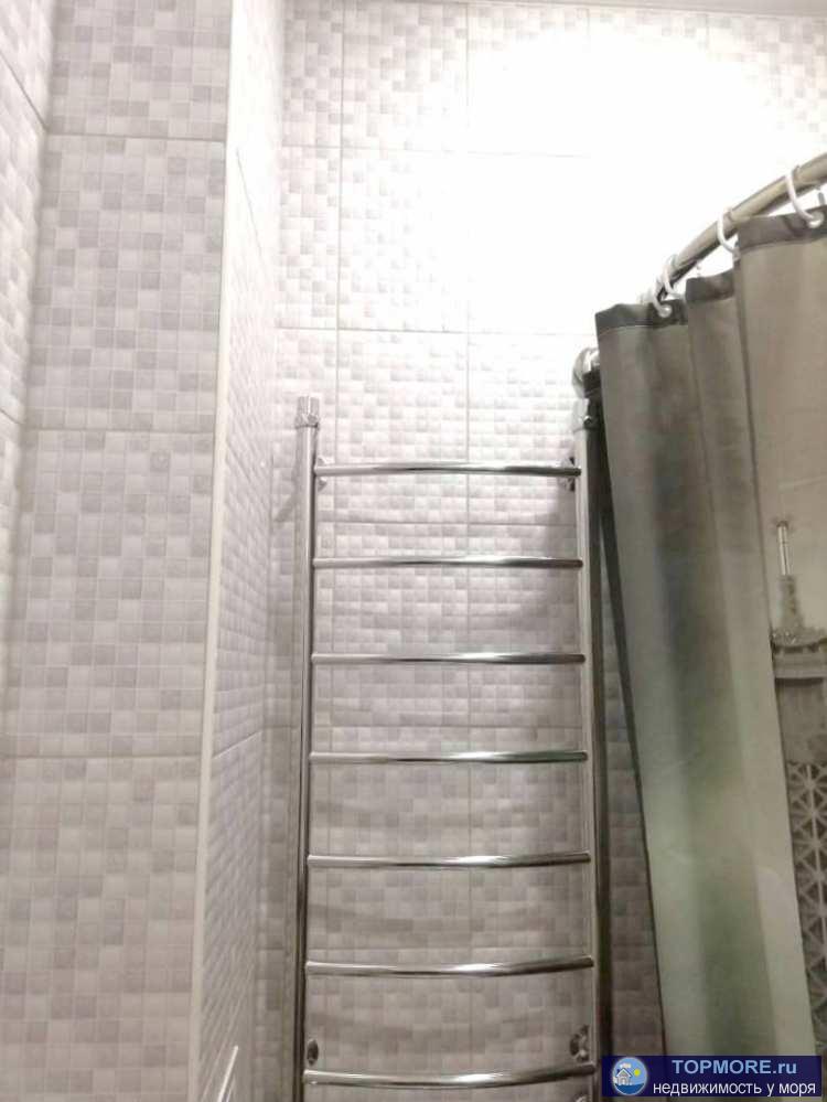 Армавирская 113 В, дом после реконструкции, 3 этаж, вид на дорогу и на зелень, площадь 14 метров квадратных,... - 1