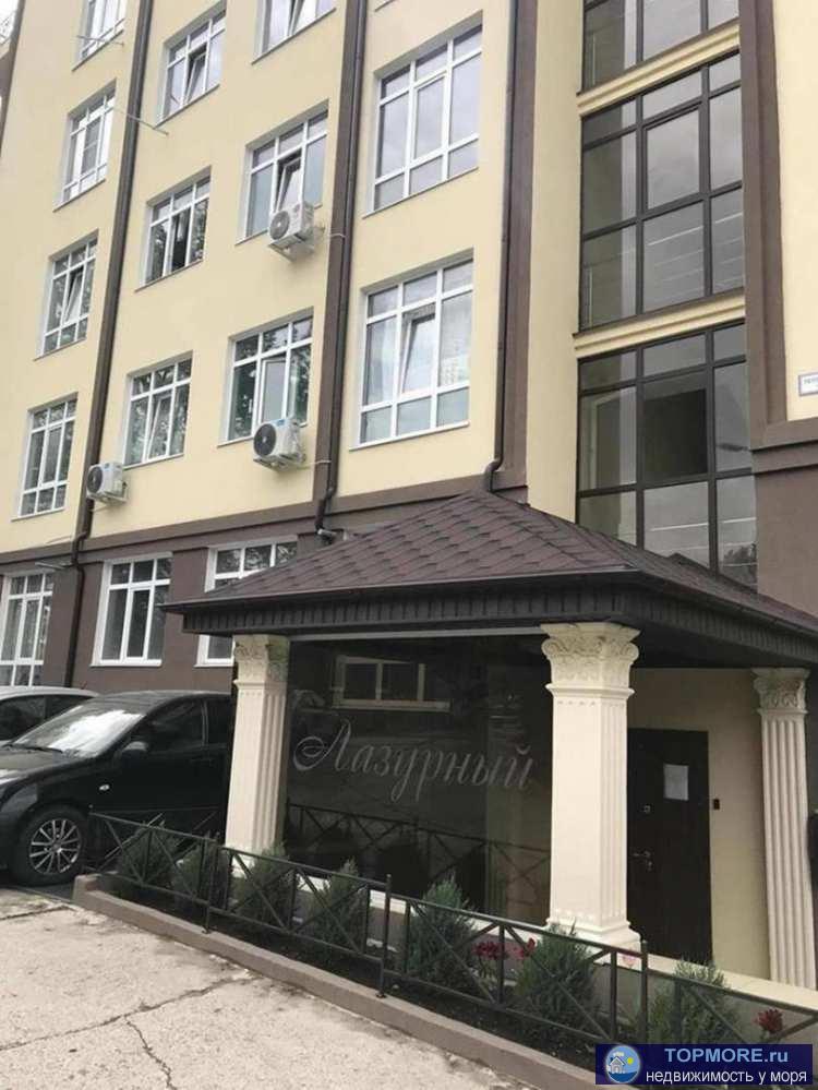 Просторная , светлая квартира 43,2 кв.м. 4/9 этажного дома, без отделки. Хорошо планируется, либо: кухня-гостиная и... - 1