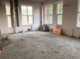 Квартира на 1м этаже многоквартирного жилого дома жк Дельфин, ул....