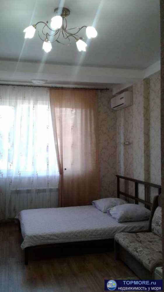Продаю квартиру у моря.30 кв м студия. Ремонт, мебель - заходи и живиСтатус квартира. До черноморского побережья 300...