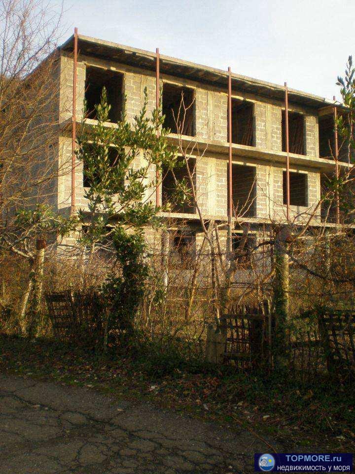 Продам большой дом - 300 м2. на стадии завершения строительства в п.Лазаревское (4-ый км Марьинского шоссе, с/т...