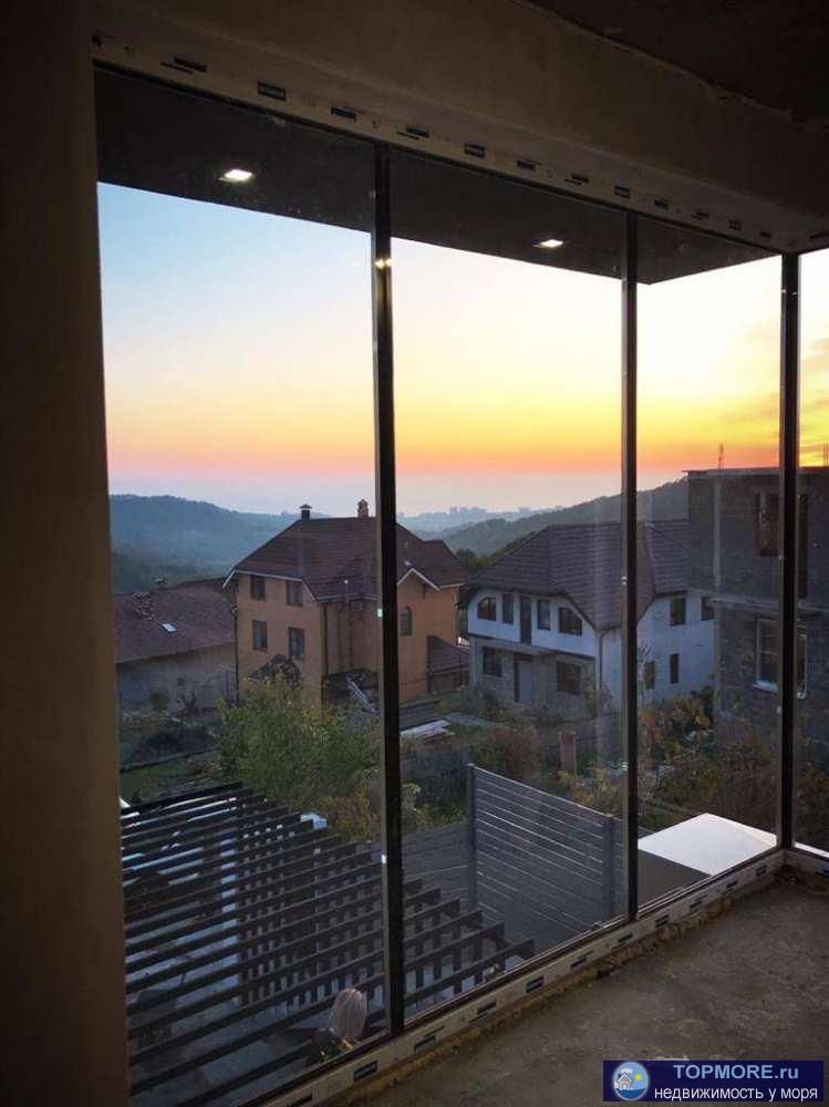 Инфраструктура: 10 мин на автомобиле до моря, 5 мин до аэропорта, 30 мин до Красной Поляны. В продаже новый дом с... - 1