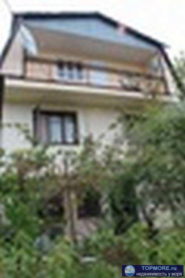 3-х этажный дом, кирпично-монолитный. Имеет статус жилой (прописка, ипотека, домовая книга наруках). Площадь 133...