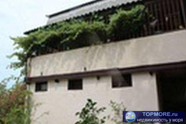 3-х этажный дом, кирпично-монолитный. Имеет статус жилой (прописка, ипотека, домовая книга наруках). Площадь 133... - 1