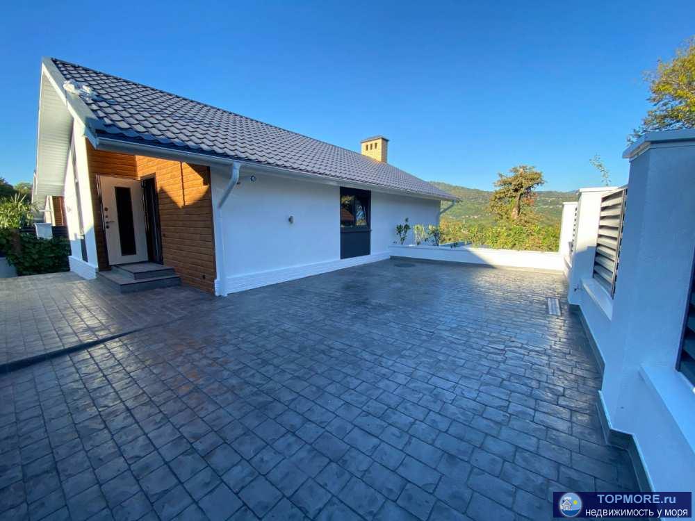 Продам новый современный дом, в спокойном тихом месте. Автоматические ворота, места на 2 автомобиля, свет и вода...