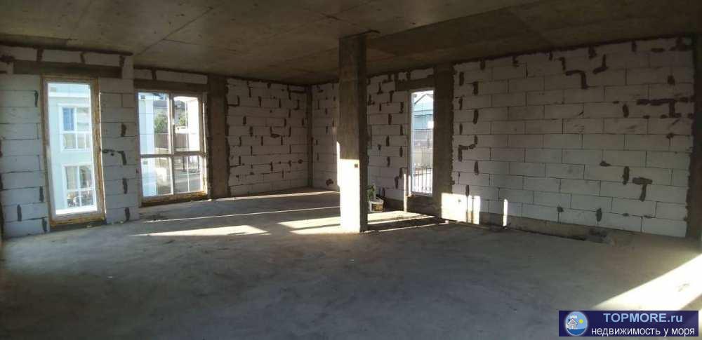 Срочно продаю 2х этажный дом, грамотно распланирован и качественно построен, использовались самые современные... - 1