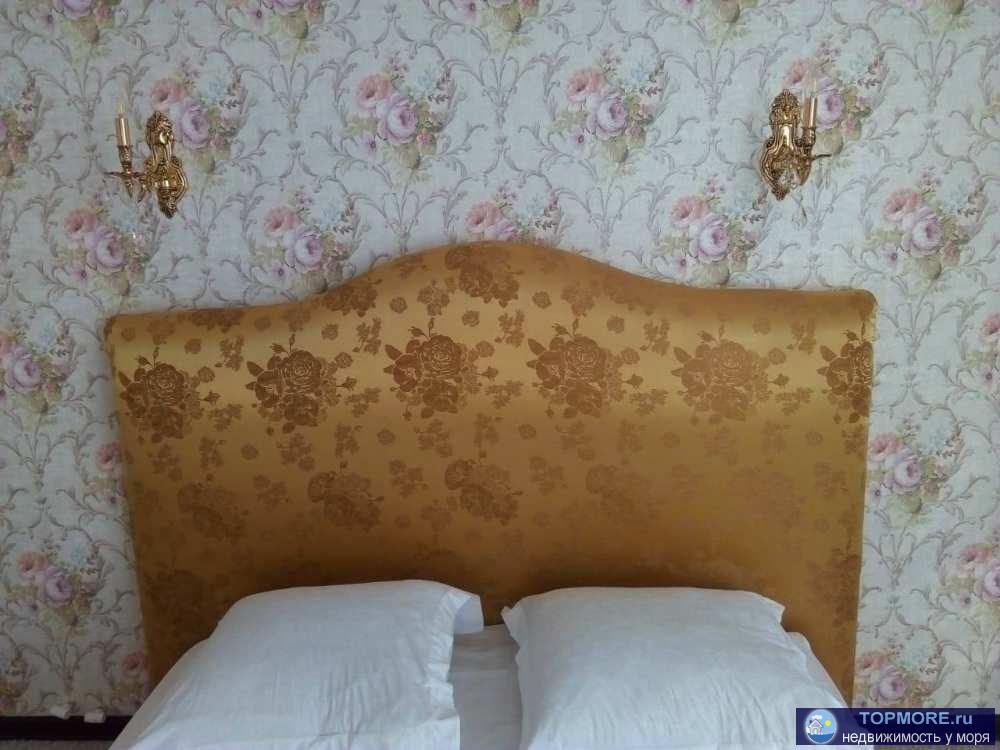 Прекрасный 3-х этажный дом. полностью с ремонтом и мебелью, ухоженный участок, парковка. Заходи и живи. Документы... - 2