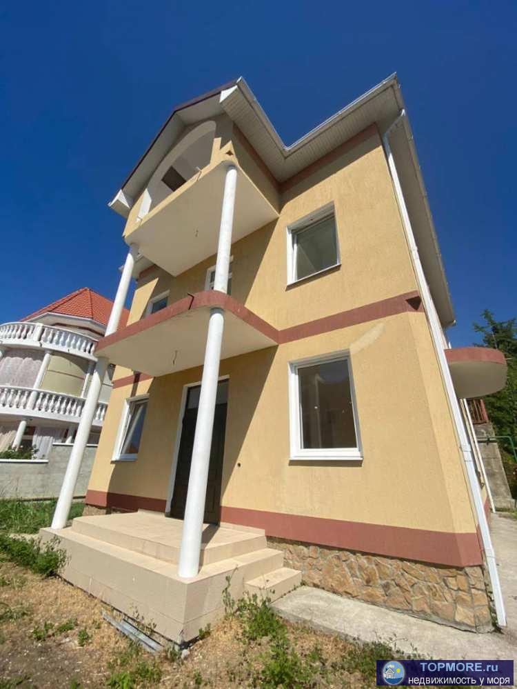 Лот № 131849. Продается частный дом в благоустроенном коттеджном комплексе в районе Сочи Приморье - Благодать.  Дом...