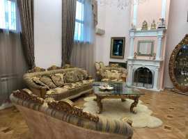 Срочно продаю Шакарный дом на берегу моря! Дом находится в самом...