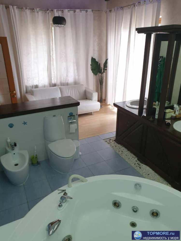 Коттедж в Дагомысе.Это, едешь из Сочи, проезжаешь Мамайский перевал, спускаешься к Дагомысу.Ехать на машине - 12-15... - 1