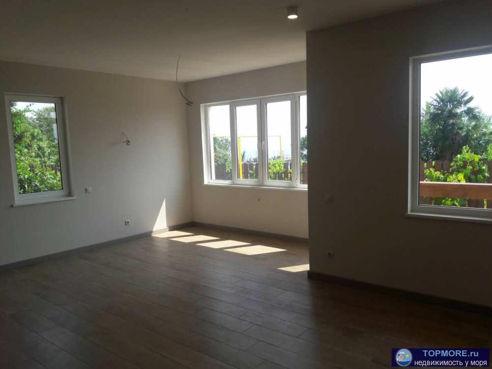    Срочно продаю коттедж с новым ремонтом в связи с переездом!   Площадь 2х этажей удачно распланирована: видовая... - 1