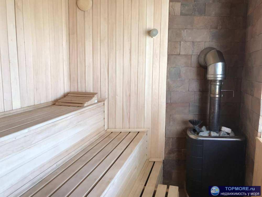 Продаю шикарный дом, с прекрасным видом на море! Спроектирован и построен с любовью в едином дизайнерском стиле.... - 2