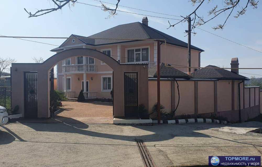 Горячее предложение!Дом в тихом,спокойном месте для проживания с прекрасным видом!Все коммуникации...