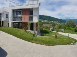 Продается коттедж свободной планировки в коттеджном поселке,...