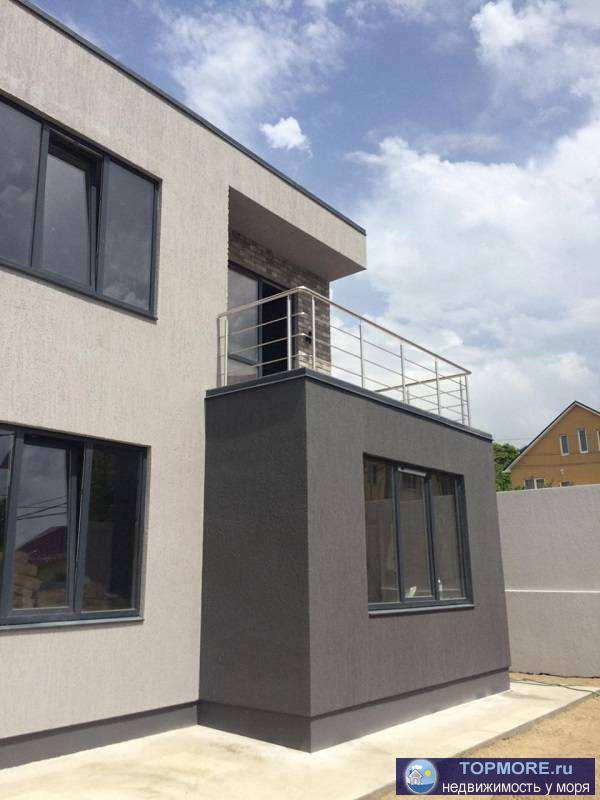 Продаётся дом в центре города Сочи, построенный в современном стиле, общей площадью 150 кв.м жилой 136 кв.м, плюс...