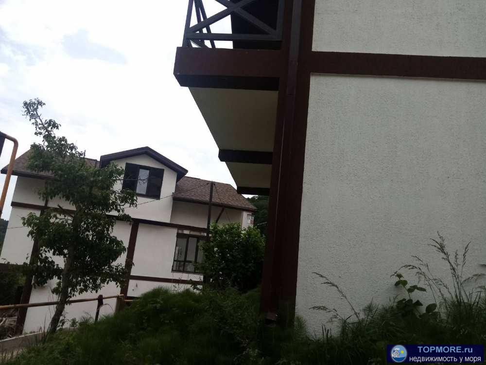  Продаю класный  дом в самом центре Мацесты. Дом двухэтажный с балконом и выходом на террасу. До моря на машине 3... - 2