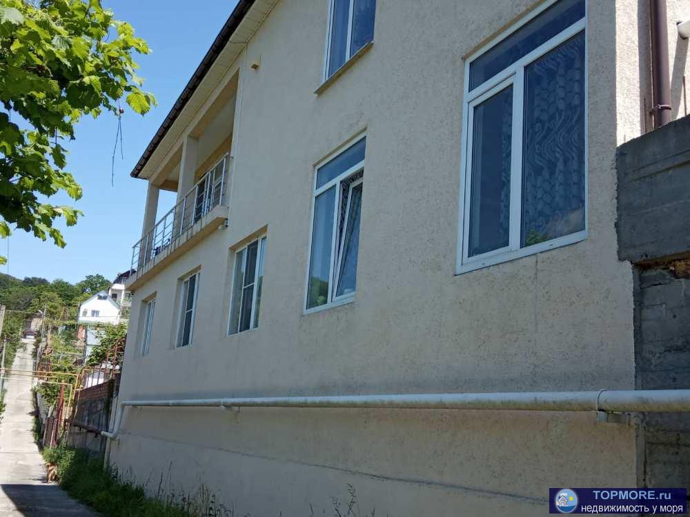 Продажа / Дома и коттеджи, Сочи, садоводческое некоммерческое товарищество Горный сад, 26 000 000 р. Продаю дом в Раздольном в отличном состоянии, в доме 6 спален и 2 кухни-гостинные, на каждый этаж отдельный вход,...