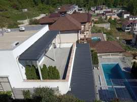 Продаю дом с прямым видом на море, 4 спальни,кухня...