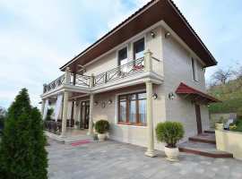 Предлагаем к продаже новый дом площадью 200 кв. м.,расположенный в...