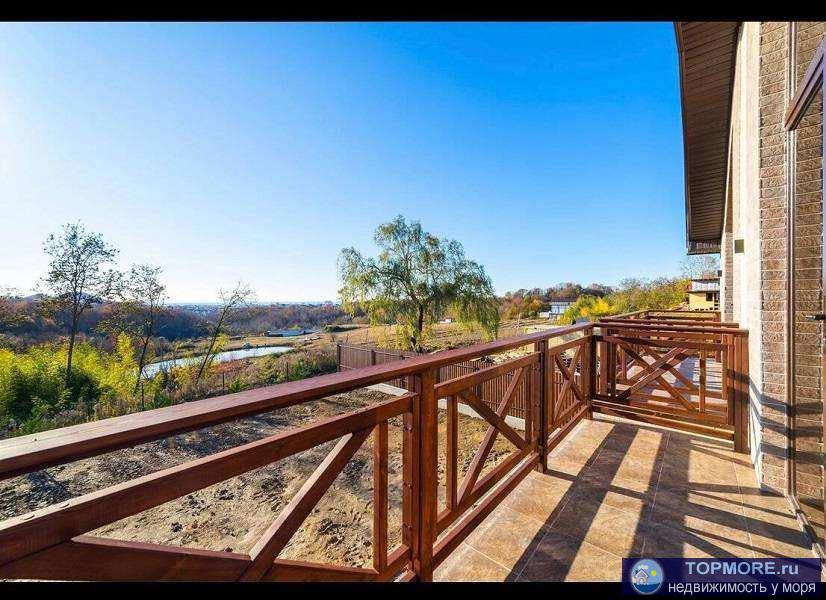 Продаётся шикарный 2-х этажный дом с видом на море. Общая площадь дома 160 метров, проведены свет,вода, газ,... - 2