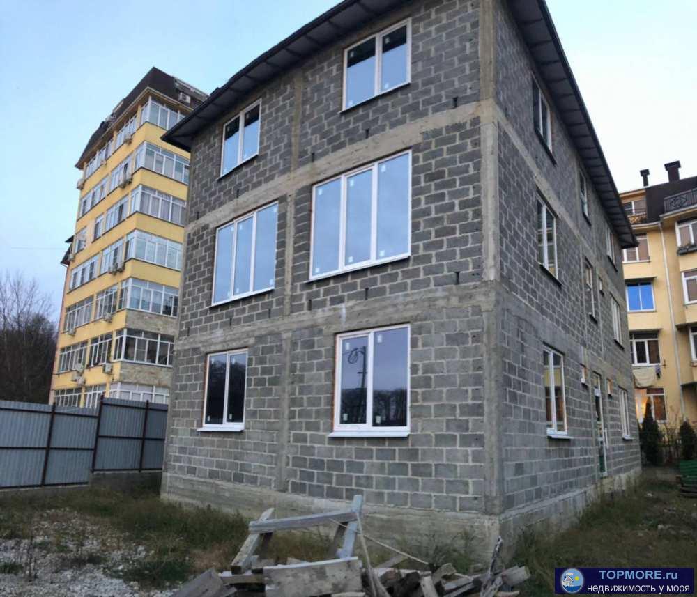 Продажа трехэтажного дома без отделки. Все коммуникации заведены. Данный дом можно использовать в качестве гостевого... - 1