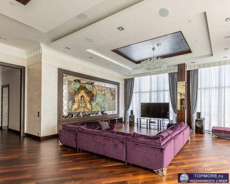 Площадь: 686 м2. Планировка:  7 комнат  с отдельными ванными комнатами , просторными террасами с плетенной мебелью,... - 1