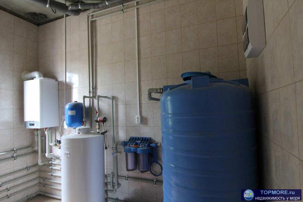 Коттеджный поселок расположен по адресу: г. Сочи, Хостинский район, под  дом отведено 11 соток земельного участка. В... - 2