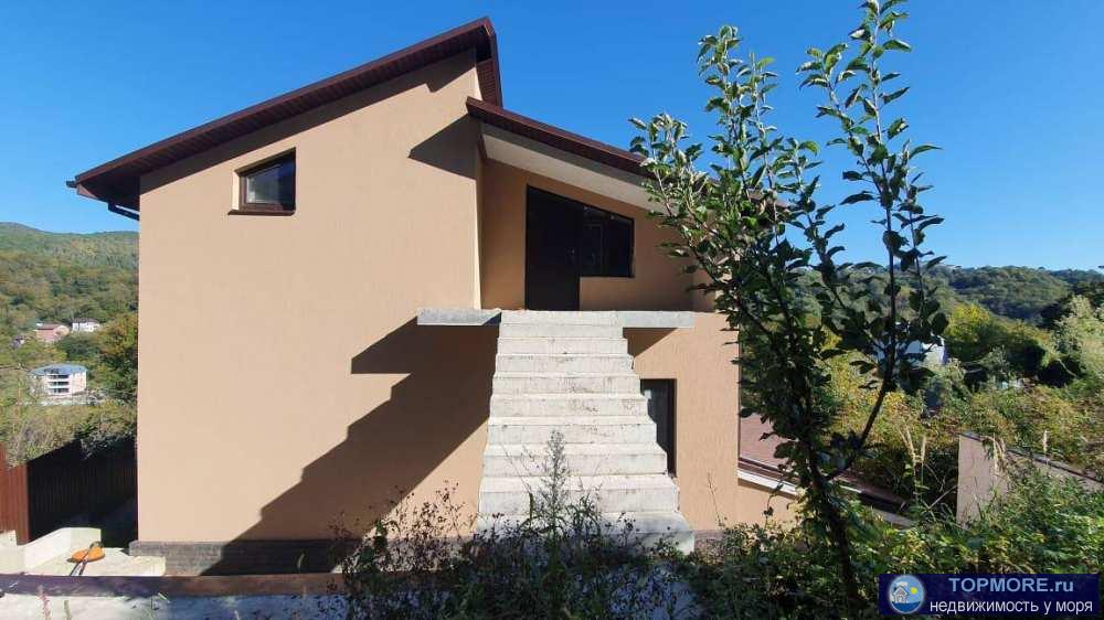 Продаю абсолютно новый 3 этажный дом, на участке 6 сот. Предчистовая отделка.Все коммуникации на участке - свет,...