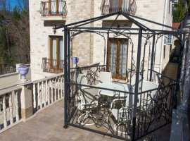 Вилла в тосканском стиле. Дом расположен на участке 6 соток с...