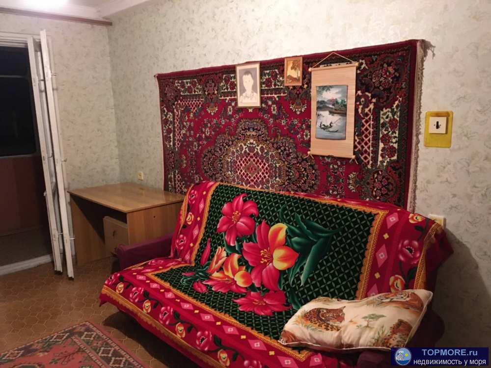 Продается уютная 3 комнатная квартира в Кабардинке. Вся необходимая социальная инфрасткуктура находится в радиусе 100...