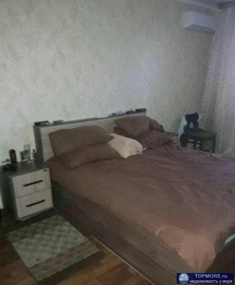 Продажа / Квартиры, Геленджик, улица Маршала Жукова, 6 000 000 р. Продаю трехкомнатную квартиру 84 кв.м. в микрорайоне Северный города-курорта Геленджик. Квартира просторная, уютная,...