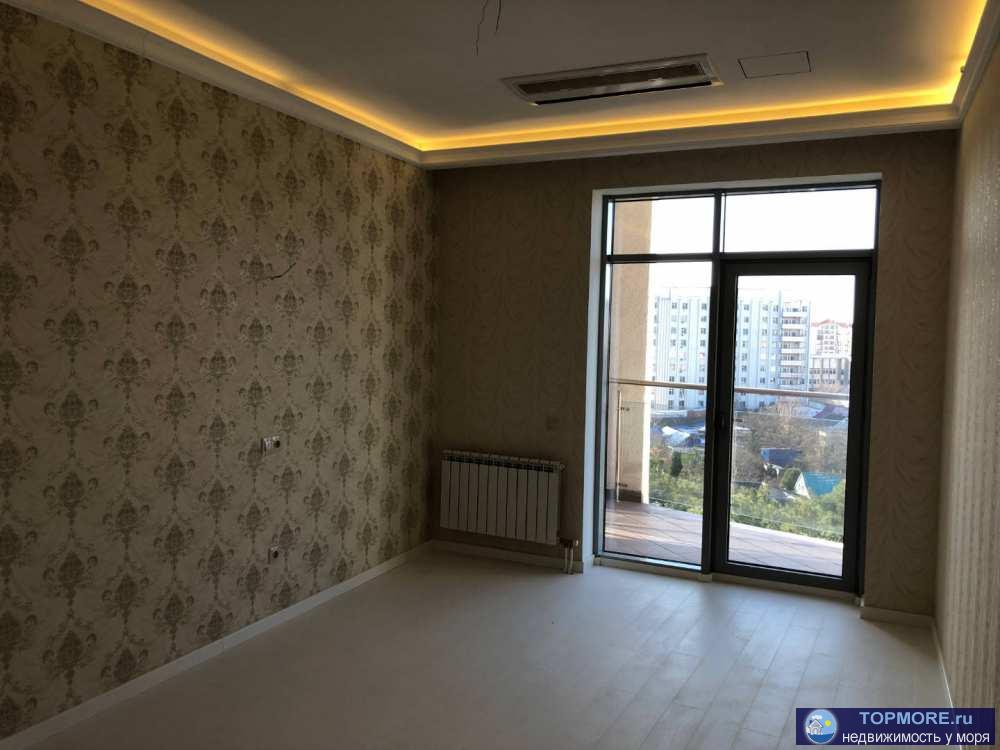 Продажа / Квартиры, Геленджик, Крымская улица, 17 500 000 р. Хорошая евро-двушка в жилом комплексе «Акватория». Сделан качественный ремонт, что называется: - «Заезжай и живи».... - 2