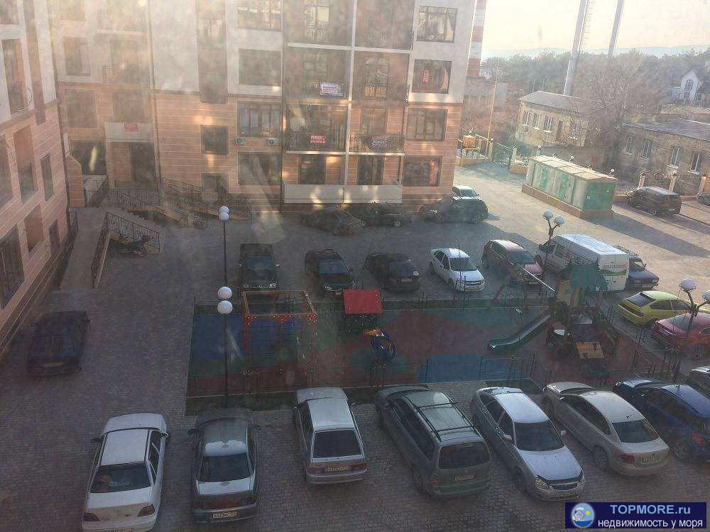 Продается 2-х квартира в жк Гоголь. Жилой комплекс расположен в самом центре Геленджикской бухты на расстоянии 500м... - 2