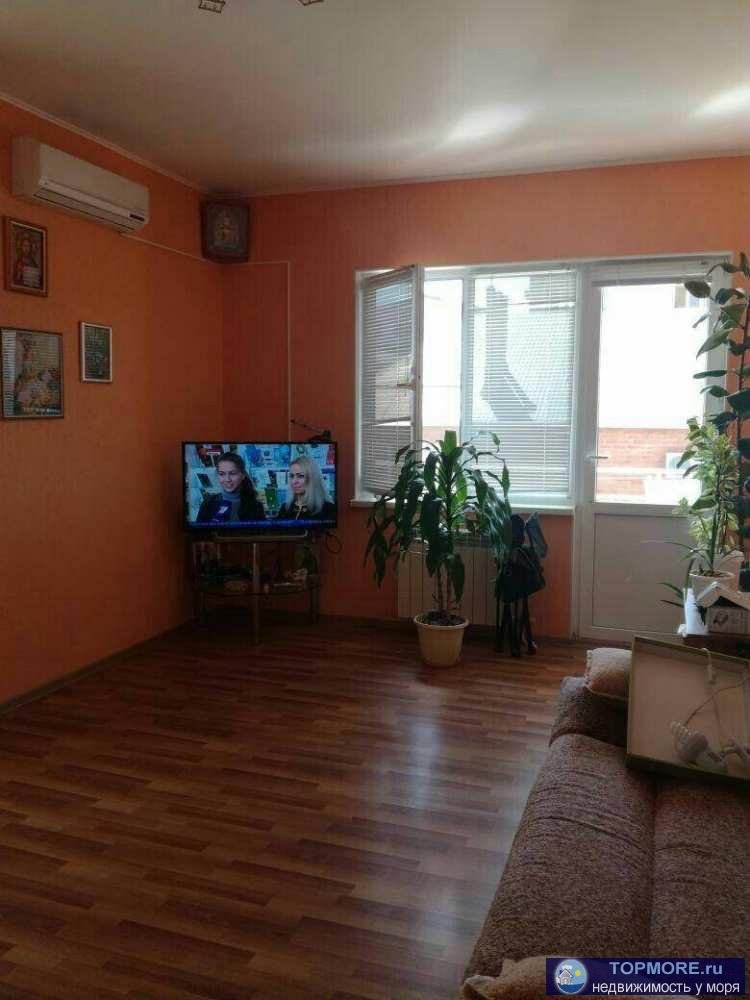 Продажа / Квартиры, Геленджик, улица Волнухина, 3 200 000 р. Квартира просторная, ремонт есть,тёплый пол,частично с мебелью,большой балкон,автономное отопление, своё паркоместо,