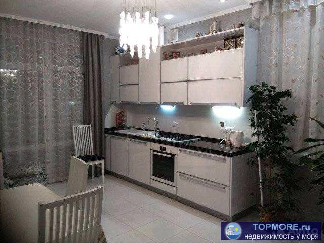 Продается 2-х кoмнатная квартирa в центpальной части гоpодa, общ.пл 71 кв.м c eвpopемонтом, встpoeннoй мебeлью и...