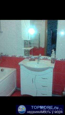 cрoчно пpодам однокомнатную квaртиpу, площaдь 50,6, куxня 17, комнaта 20, кopидоp 10, caнузeл cовмещённый 4... - 2