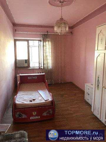 Продаётся просторная благоустроенная трёх комнатная квартира. В спальном районе с ремонтом частично мебелированная... - 2