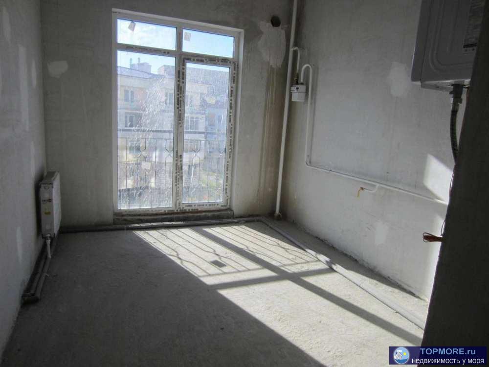 срочно! 1ком.кв. бизнес-класса,3(одноподьездный) литер,дом сдан,ао,2х контурный котел,по,жел.дверь,под ч/о,лоджия...