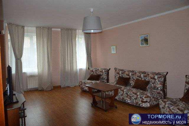 Срочно продается двухкомнатная квартира улучшенной планировки на 1 этаже 10-этажного дома. Квартира с двумя... - 1