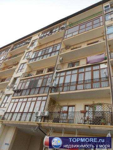 Продается новая светлая квартира с ремонтом с прекрасным видом на горы ,свежий ремонт,теплые светлые тона,высокие...